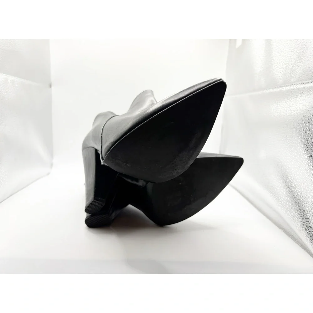 Zara‎ Pointed Toe Faux Leather Booties